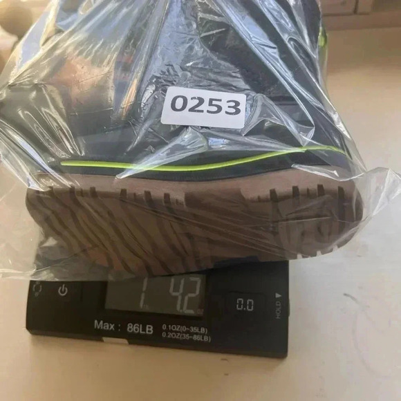 NWT Swiss Tech Toddler Black Waterproof 3M Thinsulate Snow Winter Boots Size 6 - Picture 13 of 14